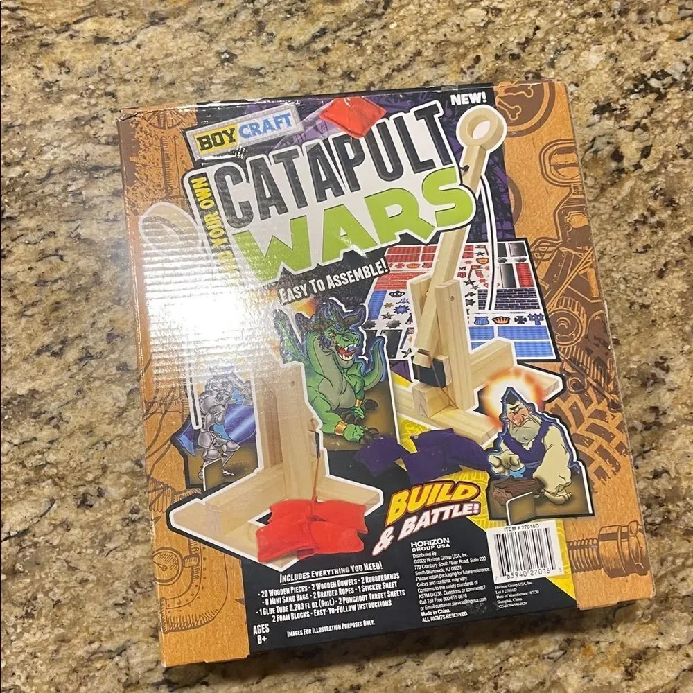 Catapult Wars - Build & Battle Toy Set NEW